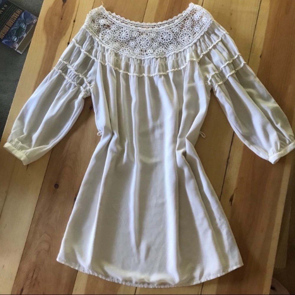 Forever 21 Contemporary Dress Lacy Collar